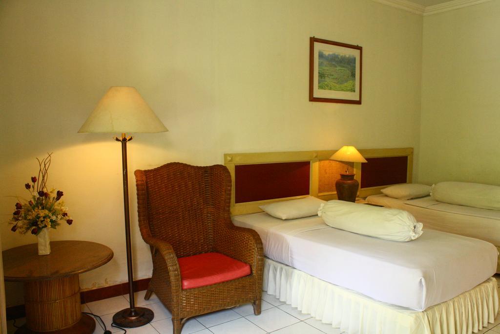 Hotel Ratih Mataram Eksteriør bilde